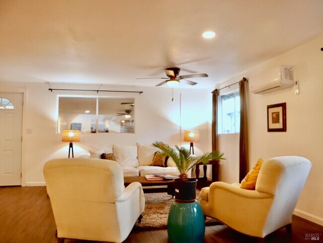 Building Photo - 16060 39th Ave