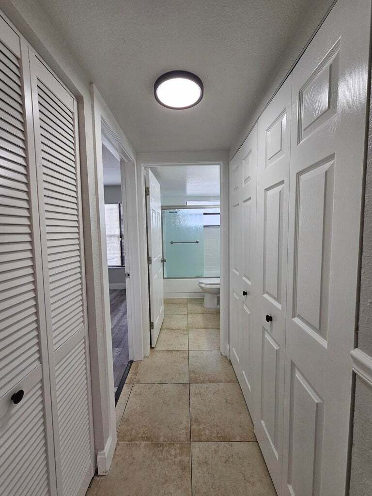 Building Photo - 1421 Windorah Way