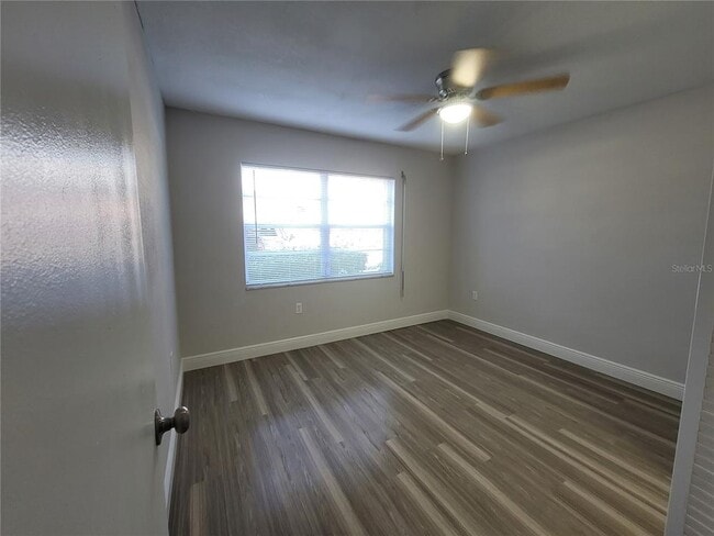 Building Photo - 1160 Calle Del Norte