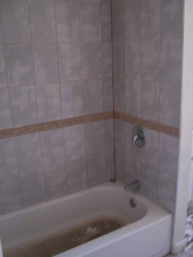 Building Photo - 151-153 Parker St