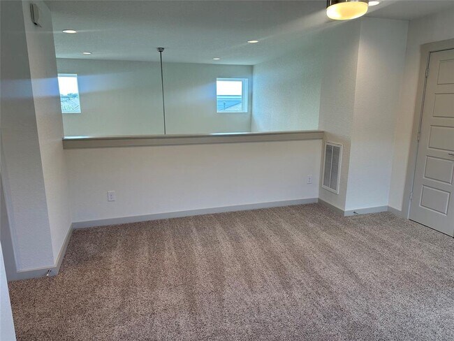 Building Photo - 288 Deserti Rd