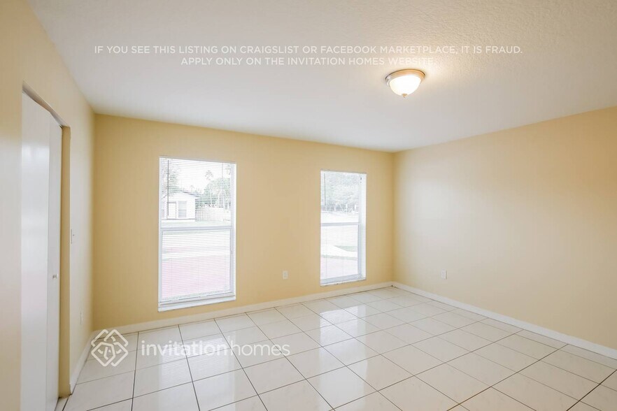 Building Photo - 18001 SW 139th Path