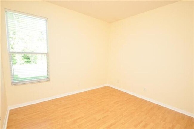 Building Photo - 12033 Blairemont Way