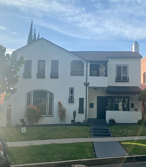 Primary Photo - 1031 S Orange Dr