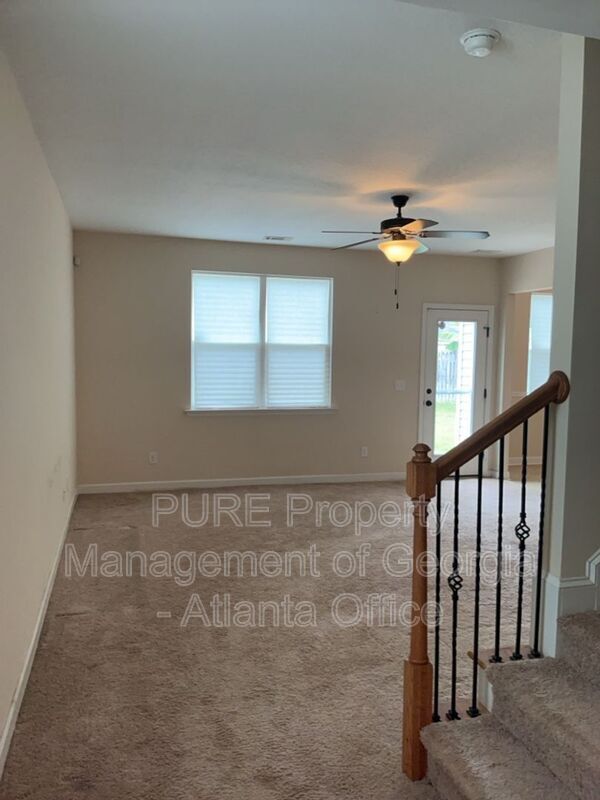 Building Photo - 1650 Tralee Ct