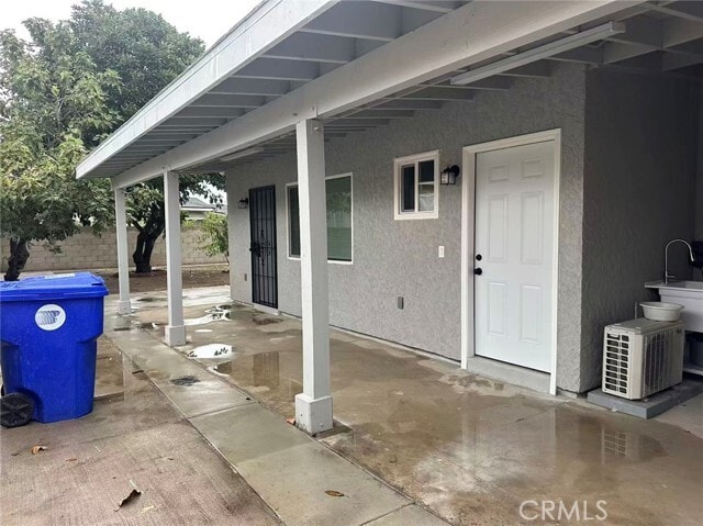 Building Photo - 3044 Hodges Ave