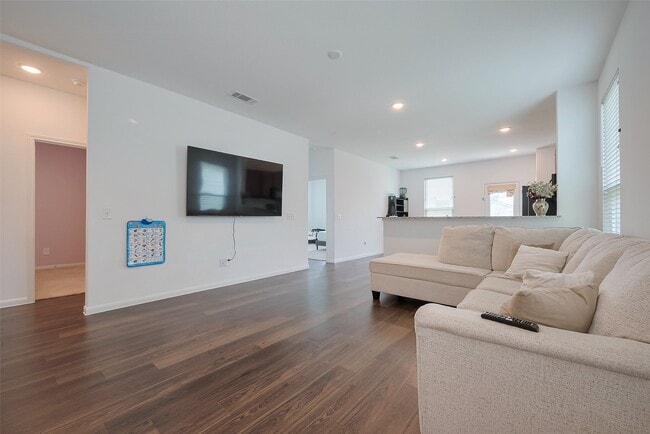Building Photo - 6718 Forbes Run Dr