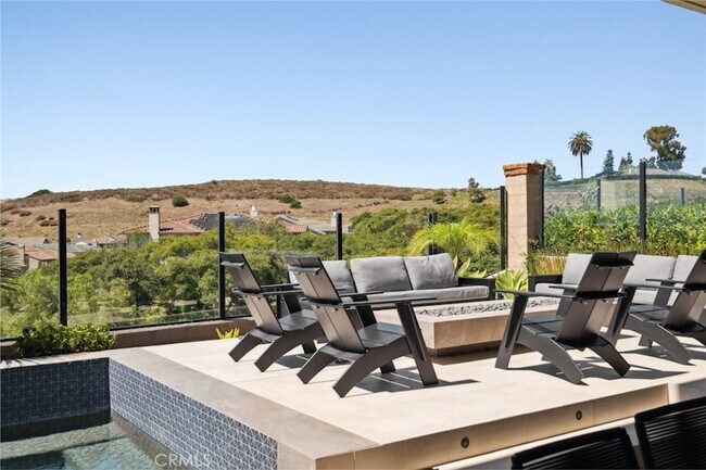 Building Photo - 33851 Paseo Eternidad