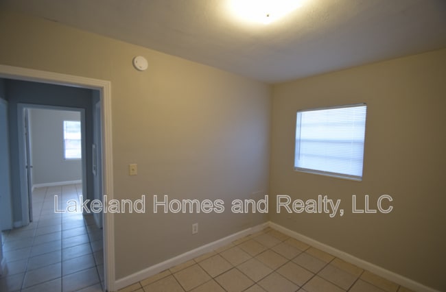 Building Photo - 1034 Berkley Rd