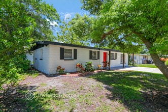 Building Photo - 4010 Treasure Cir