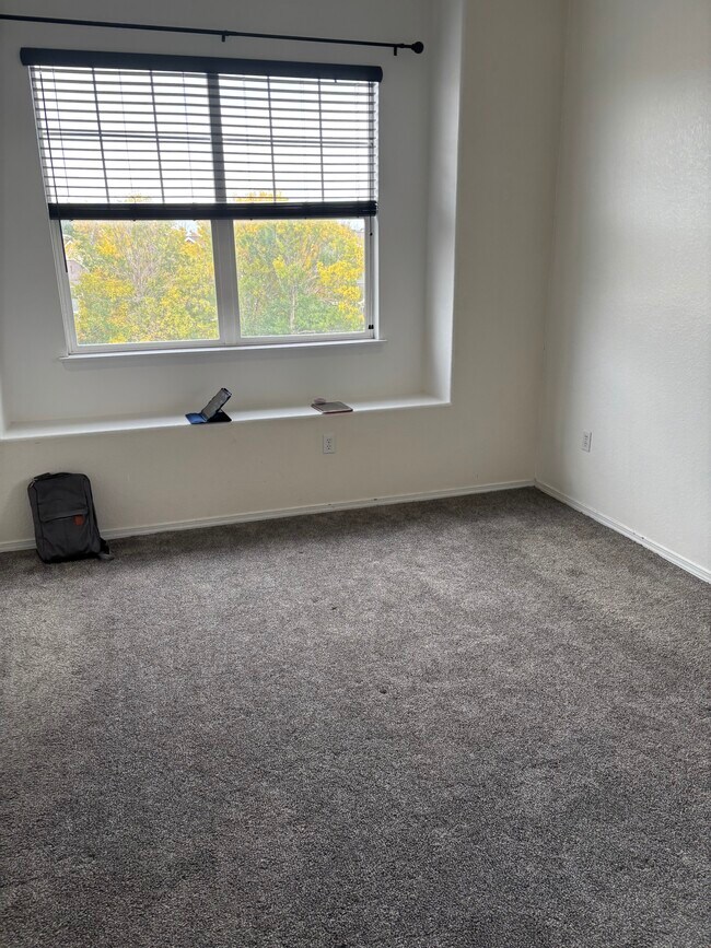 Building Photo - 15460 Canyon Gulch Ln