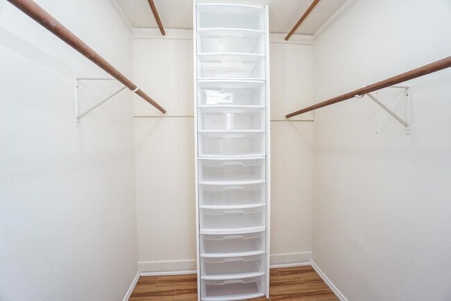 Building Photo - 2722 Amaranth Dr