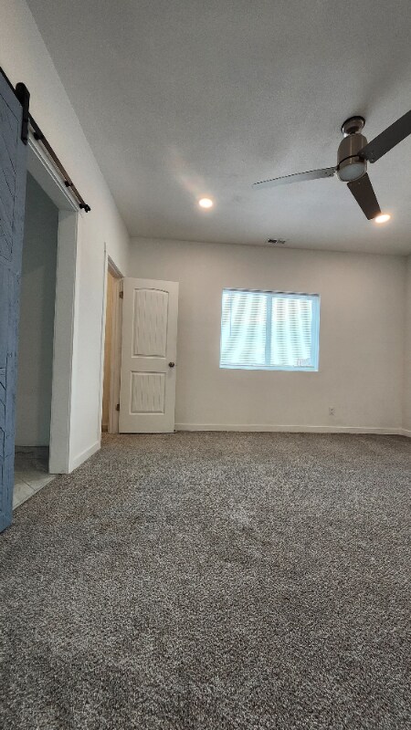 Building Photo - 7618 McBeth Ln NE