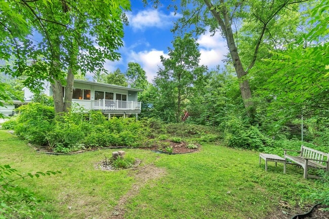 Building Photo - 1807 Fair St