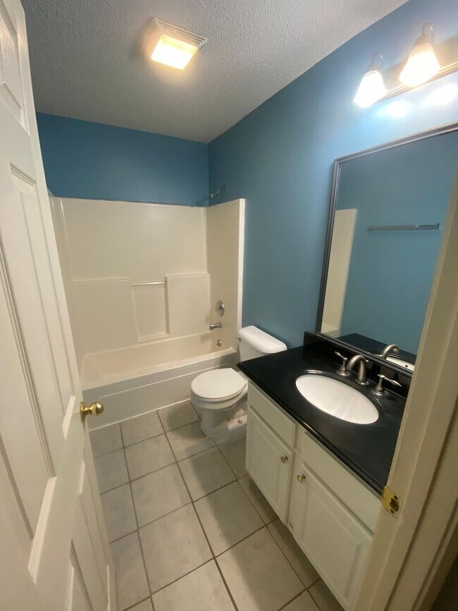 Building Photo - Rental In Rincon - Traditional Ranch