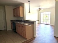 Building Photo - 3 bedroom, 2 bath condo with balcony, new ...