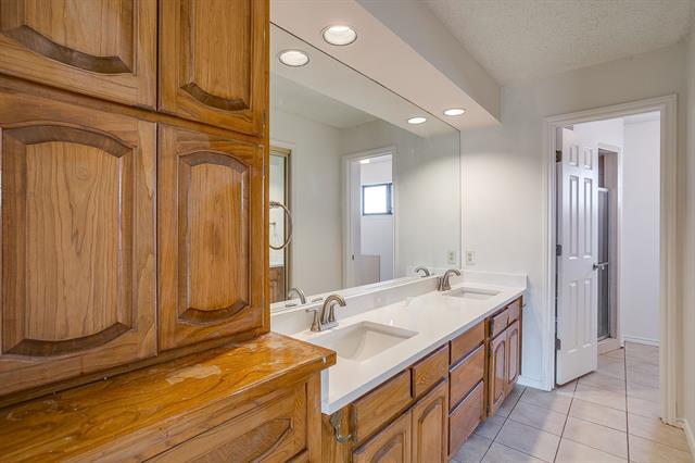 Building Photo - 7017 Baseline Ln