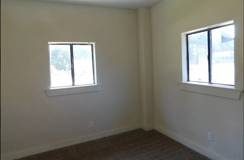 Building Photo - 3115 W 40th St