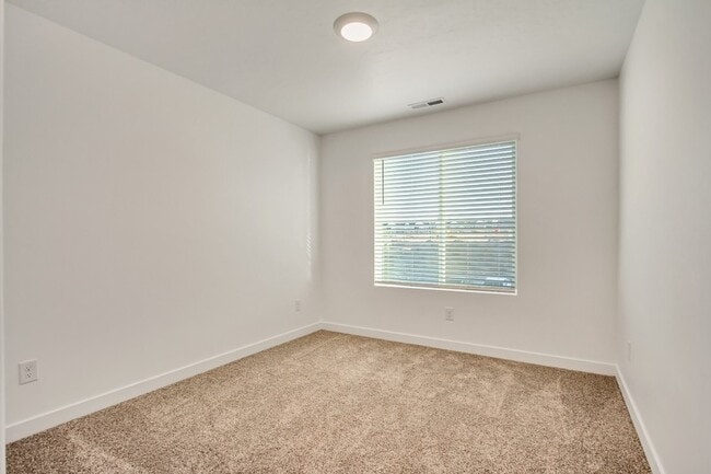 Building Photo - 8494 W Beckville Dr