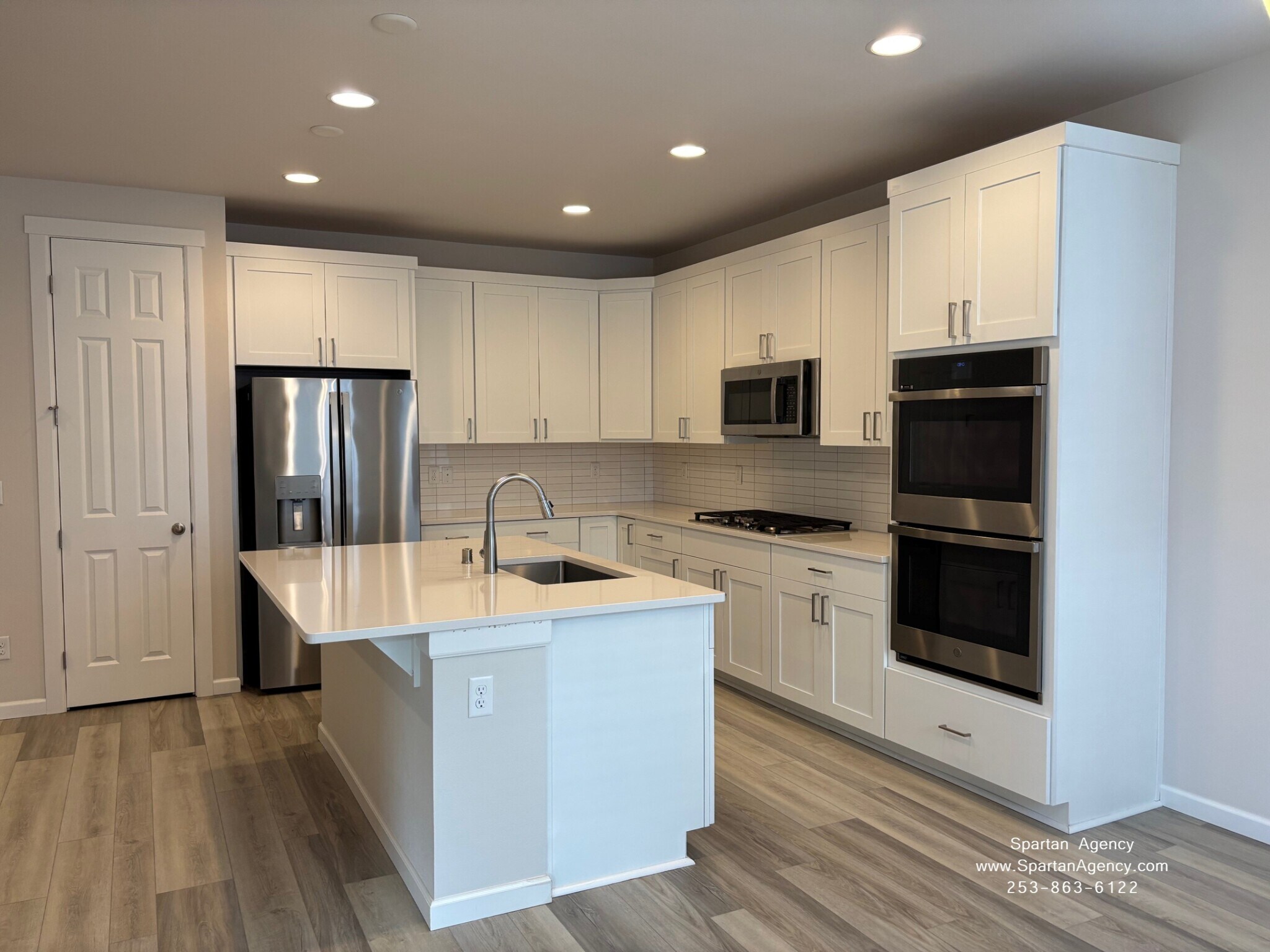 Building Photo - 15017 Tyee Dr E