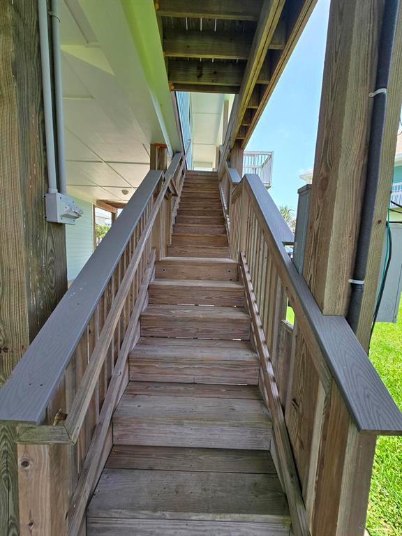 Building Photo - 3902 Pirates Beach Blvd Ct