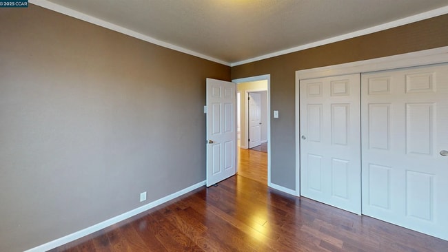 Building Photo - 2029 Sutter Ave