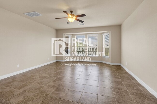 Building Photo - 18607 Pelham Grove Ln