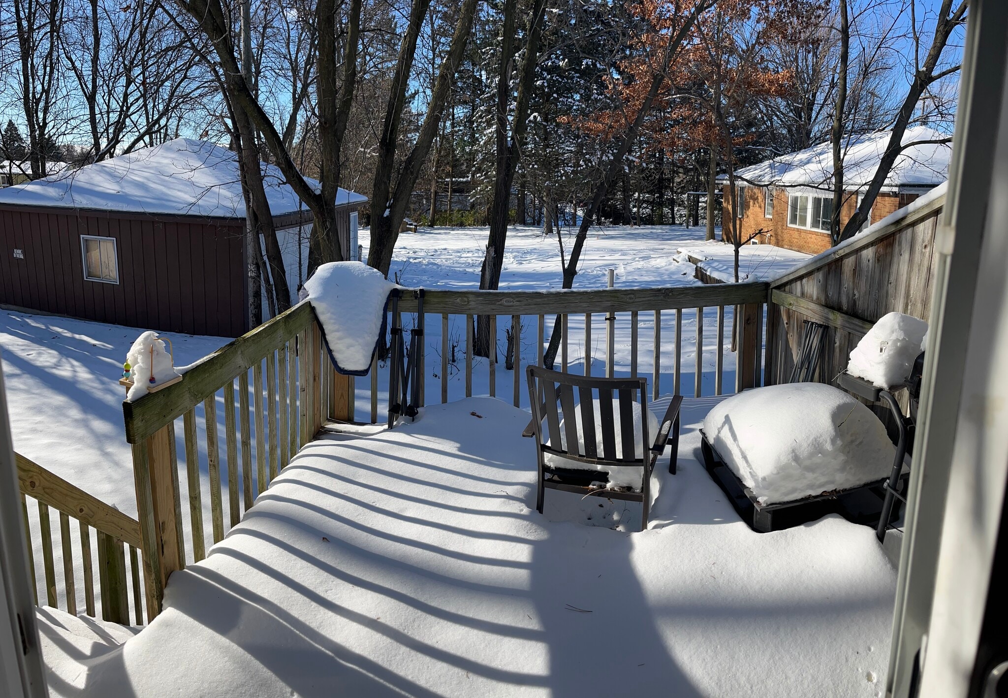 Private back deck and yard area - 4417 Poinsettia Ave SE
