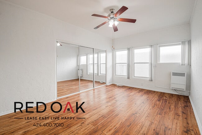 Building Photo - 921 S Bonnie Brae St