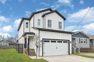 Building Photo - 3513 Omega St