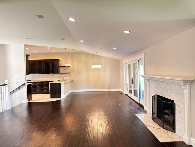 Building Photo - The Bluffs Newport Beach - House for Lease