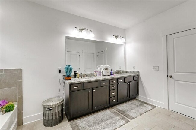 Building Photo - 3140 Scarlet Oak Pass