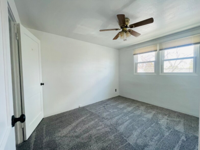 Building Photo - 2443 Paseo Rd
