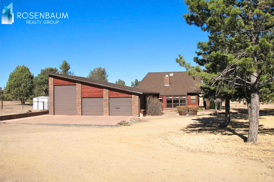 Building Photo - Gorgeous 2-bedrooms, 2.5-baths two-Story home in Prescott!