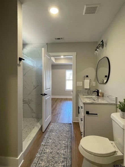 Building Photo - 518 Post Oak Dr