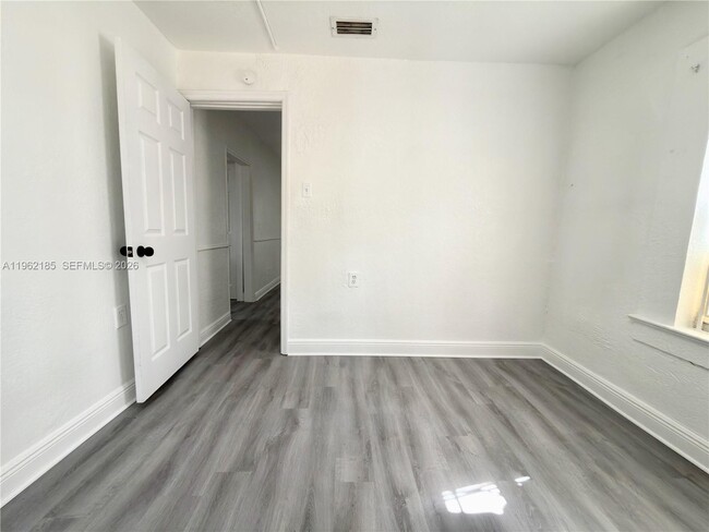 Building Photo - 5720 NW 23rd Ave