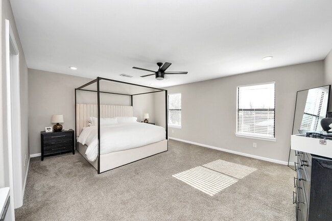 Building Photo - 7963 Birmingham St