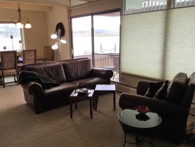 Building Photo - Summer Seasonal Rental- Anchorage East 11