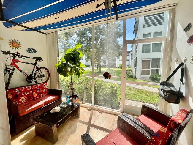 Building Photo - 1501 S Ocean Blvd