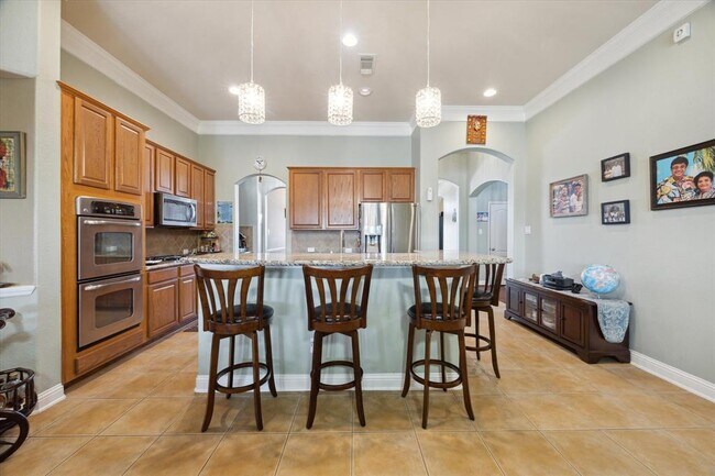 Building Photo - 2401 Harbor Chase Dr