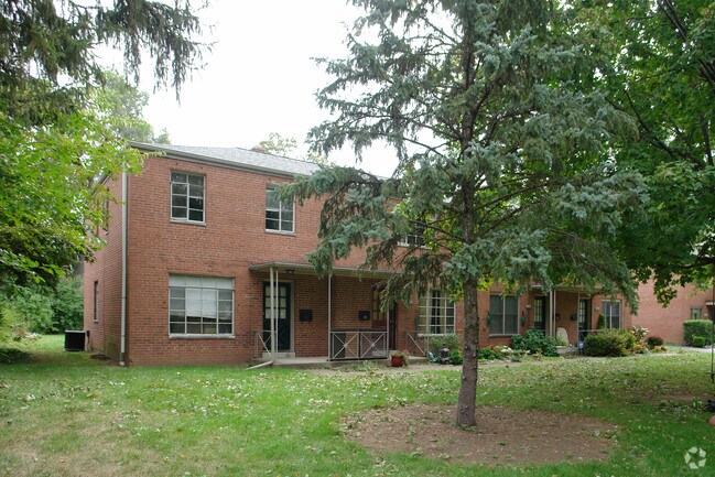 Building Photo - 2010-2016 Northwest Blvd