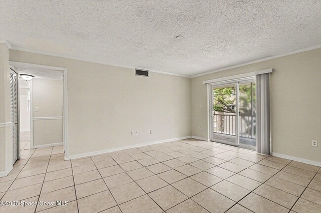Building Photo - 3135 Shady Dell Ln