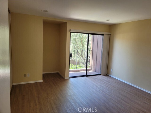 Building Photo - 2074 Mt Shasta Dr