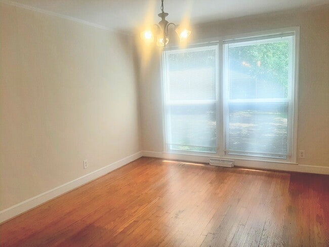 Building Photo - 3 Bedroom, 2 Bathroom Home in Durham