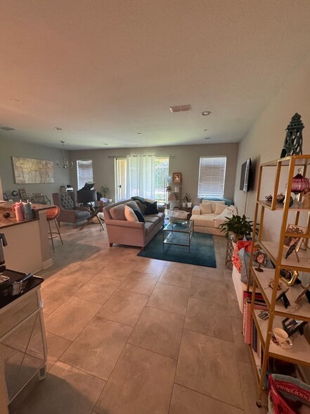 Building Photo - 15254 Sunrise Grove Ct