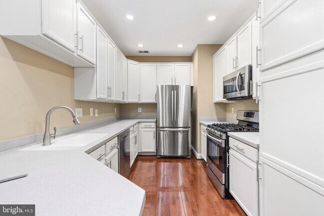 Building Photo - 5056 Minda Ct