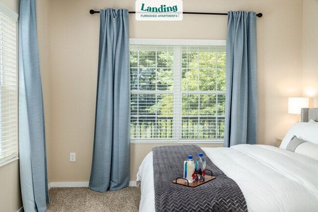 Building Photo - 5761 Fenimore Trail Dr W