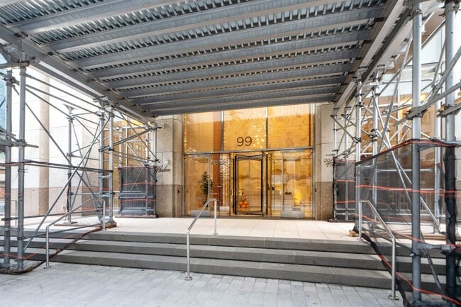Building Photo - 99 Hudson St