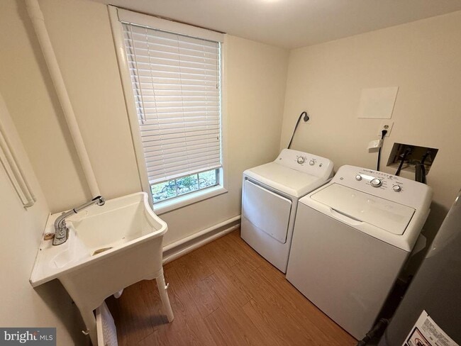 Building Photo - 1071 Pipestem Pl