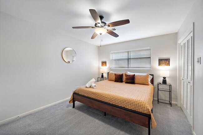 Building Photo - 4912 Goose Creek Dr